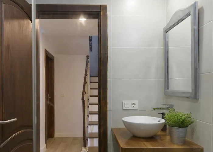 Alizuth * 宏达海滩