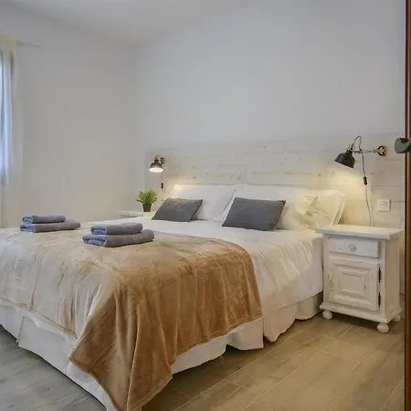 Alizuth Holiday home *